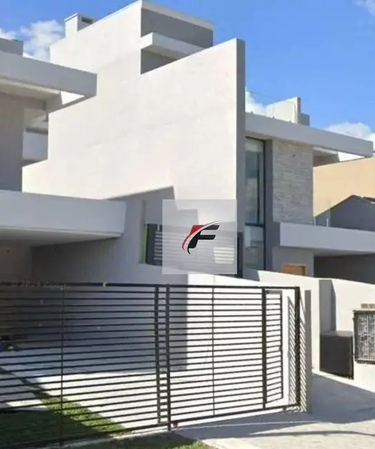 Foto 3 de Sobrado com 3 quartos à venda, 80m2 em Xaxim, Curitiba - PR