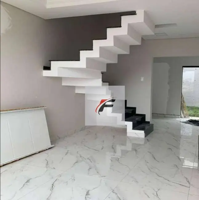 Foto 6 de Sobrado com 3 quartos à venda, 80m2 em Xaxim, Curitiba - PR