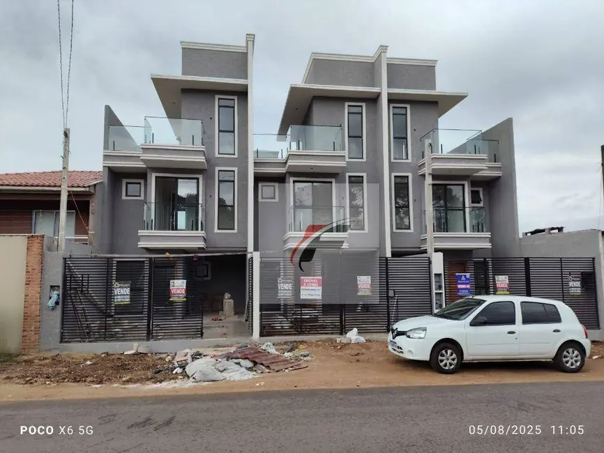 Sobrado com 4 quartos à venda, 80m2 em Sítio Cercado, Curitiba - PR - imagem 2 Foto 2 de Sobrado com 4 quartos à venda, 80m2 em Sítio Cercado, Curitiba - PR