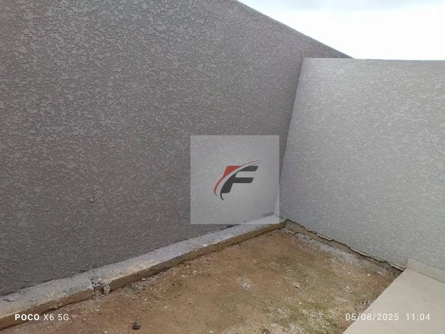 Sobrado com 4 quartos à venda, 80m2 em Sítio Cercado, Curitiba - PR - imagem 5 Foto 5 de Sobrado com 4 quartos à venda, 80m2 em Sítio Cercado, Curitiba - PR