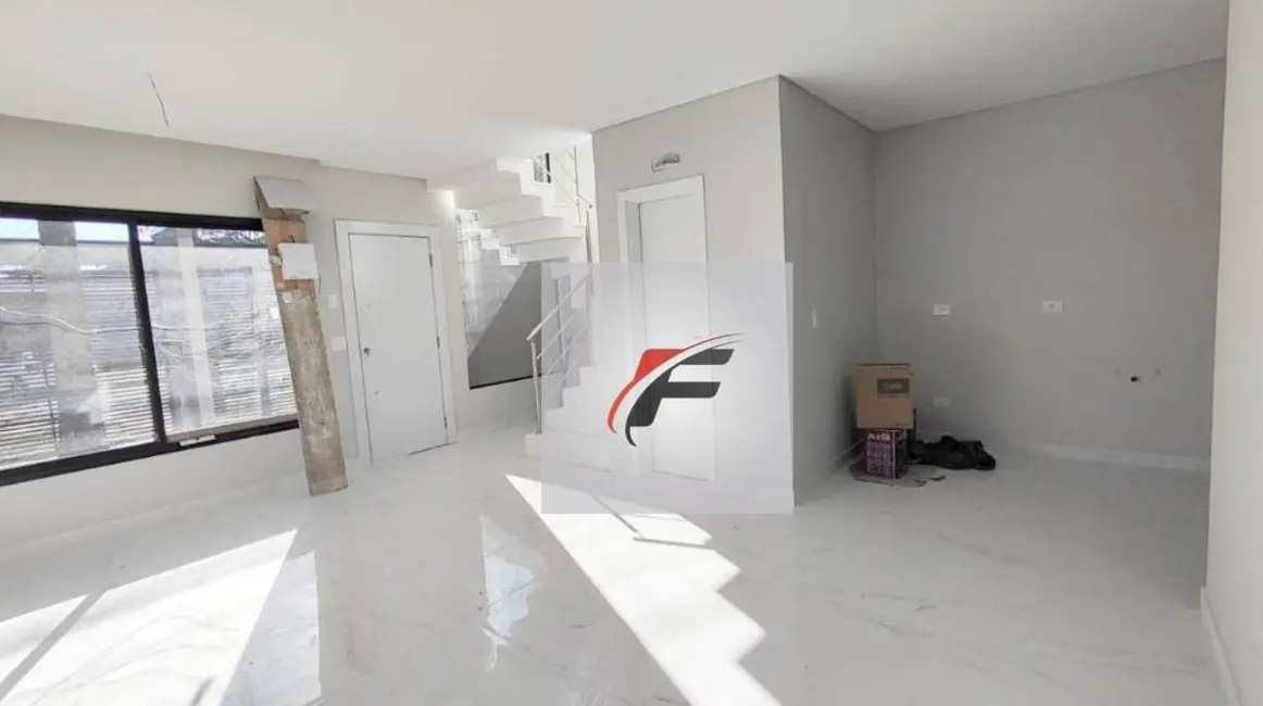 Foto 3 de Sobrado com 3 quartos à venda, 100m2 em Água Verde, Curitiba - PR