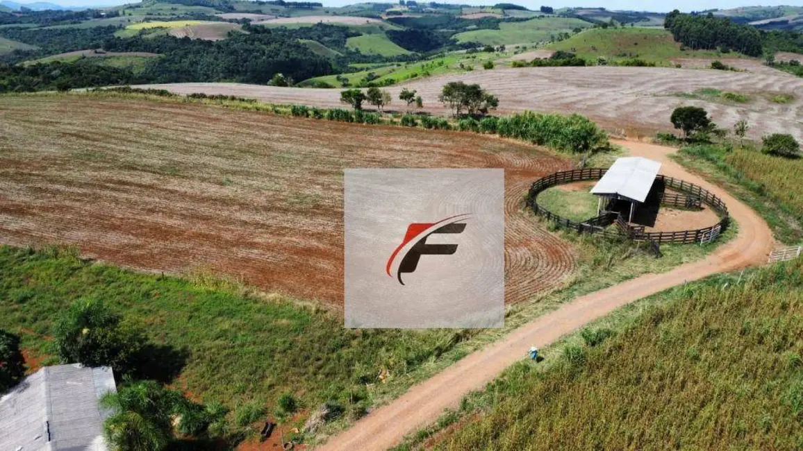 Foto 1 de Fazenda / Haras à venda, 813120m2 em Marquinho - PR