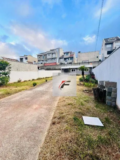 Foto 1 de Terreno / Lote à venda, 420m2 em Barreirinha, Curitiba - PR