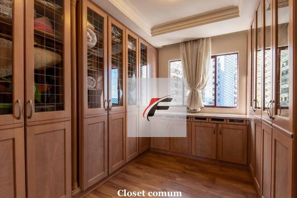 Apartamento com 5 quartos à venda, 517m2 em Centro, Balneario Camboriu - SC - imagem 3 Foto 3 de Apartamento com 5 quartos à venda, 517m2 em Centro, Balneario Camboriu - SC