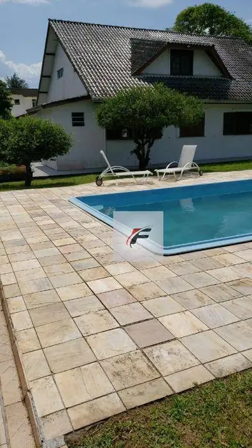 Foto 6 de Casa com 5 quartos à venda, 840m2 em Guaratuba - PR