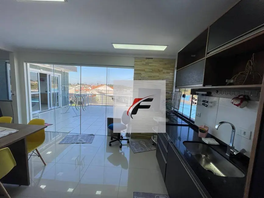 Foto 4 de Sobrado com 4 quartos à venda, 250m2 em Campo de Santana, Curitiba - PR