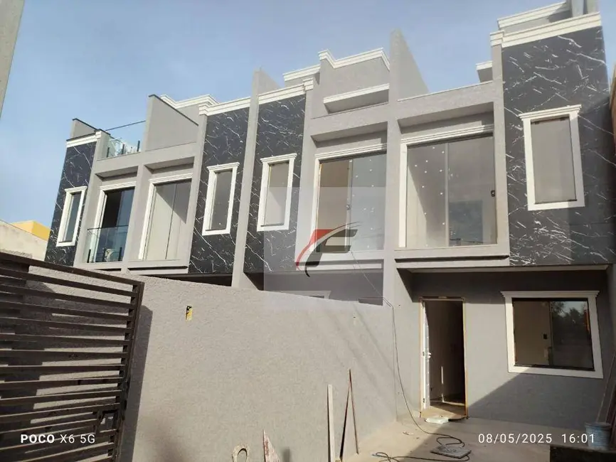 Foto 1 de Sobrado com 2 quartos à venda, 80m2 em Umbará, Curitiba - PR