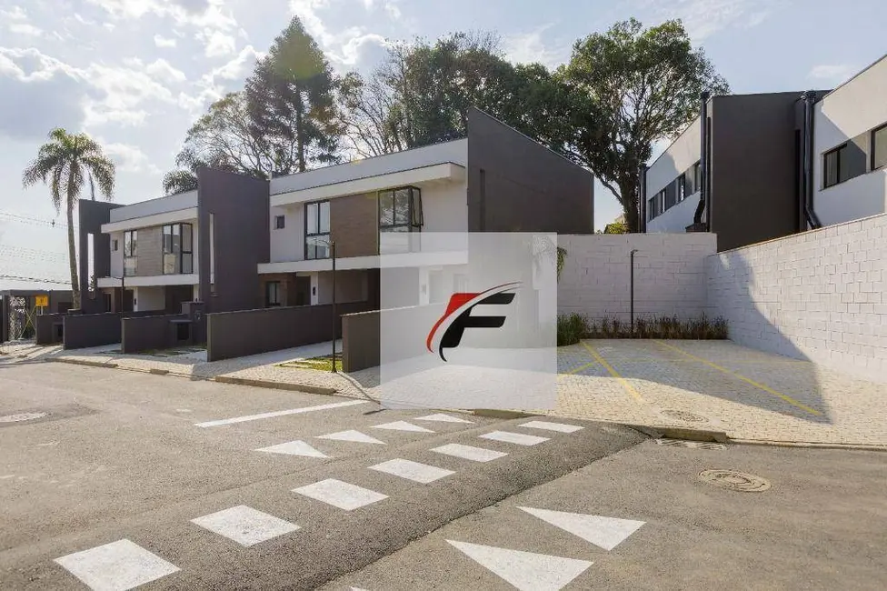 Sobrado com 3 quartos à venda, 112m2 em Pilarzinho, Curitiba - PR - imagem 5 Foto 5 de Sobrado com 3 quartos à venda, 112m2 em Pilarzinho, Curitiba - PR