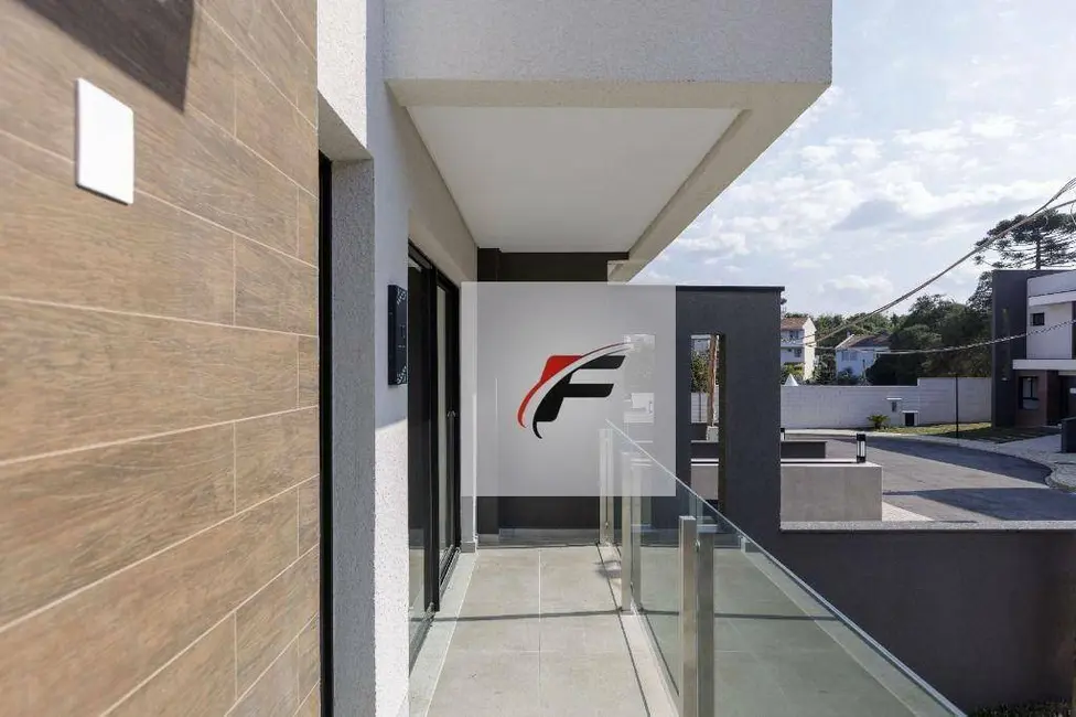 Sobrado com 3 quartos à venda, 112m2 em Pilarzinho, Curitiba - PR - imagem 8 Foto 8 de Sobrado com 3 quartos à venda, 112m2 em Pilarzinho, Curitiba - PR