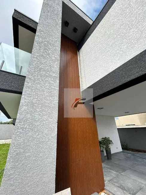 Casa com 4 quartos à venda, 296m2 em Umbará, Curitiba - PR - imagem 3 Foto 3 de Casa com 4 quartos à venda, 296m2 em Umbará, Curitiba - PR