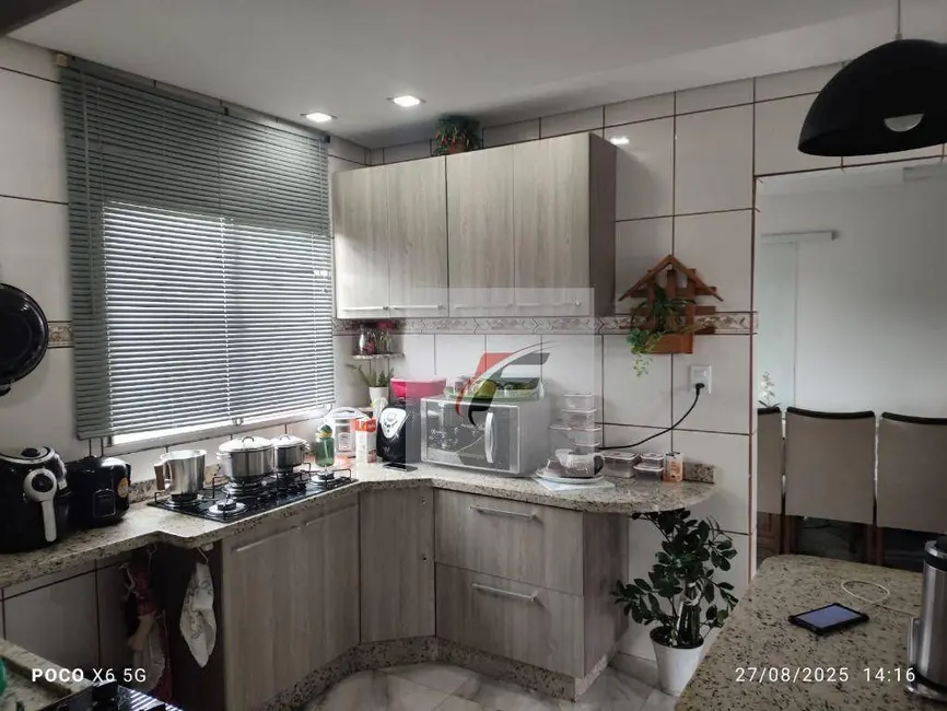 Foto 9 de Terreno / Lote à venda, 420m2 em Sítio Cercado, Curitiba - PR