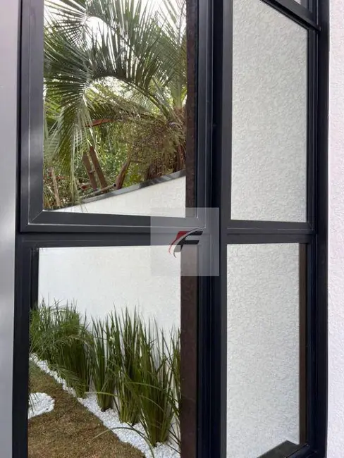 Casa com 3 quartos à venda, 100m2 em São Pedro, Sao Jose Dos Pinhais - PR - imagem 5 Foto 5 de Casa com 3 quartos à venda, 100m2 em São Pedro, Sao Jose Dos Pinhais - PR