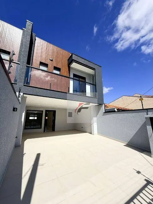 Foto 3 de Sobrado com 3 quartos à venda, 200m2 em Aristocrata, Sao Jose Dos Pinhais - PR