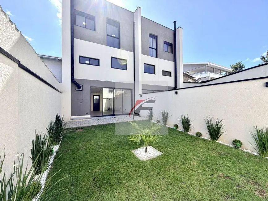 Foto 6 de Sobrado com 3 quartos à venda, 200m2 em Aristocrata, Sao Jose Dos Pinhais - PR