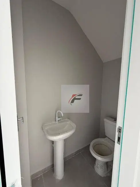 Foto 7 de Sobrado com 3 quartos à venda, 90m2 em Campo de Santana, Curitiba - PR