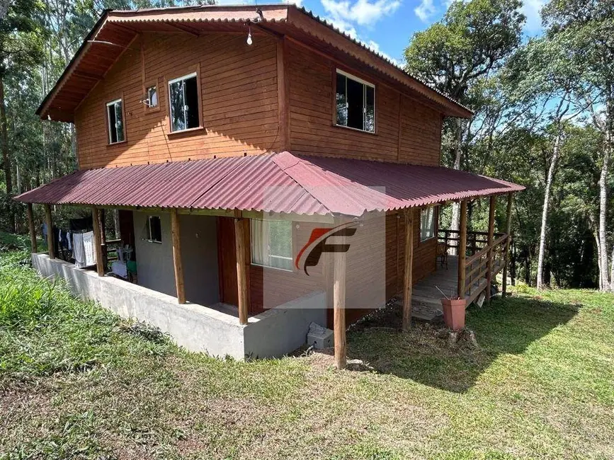 Foto 1 de Chácara com 3 quartos à venda, 6296m2 em Centro, Mandirituba - PR