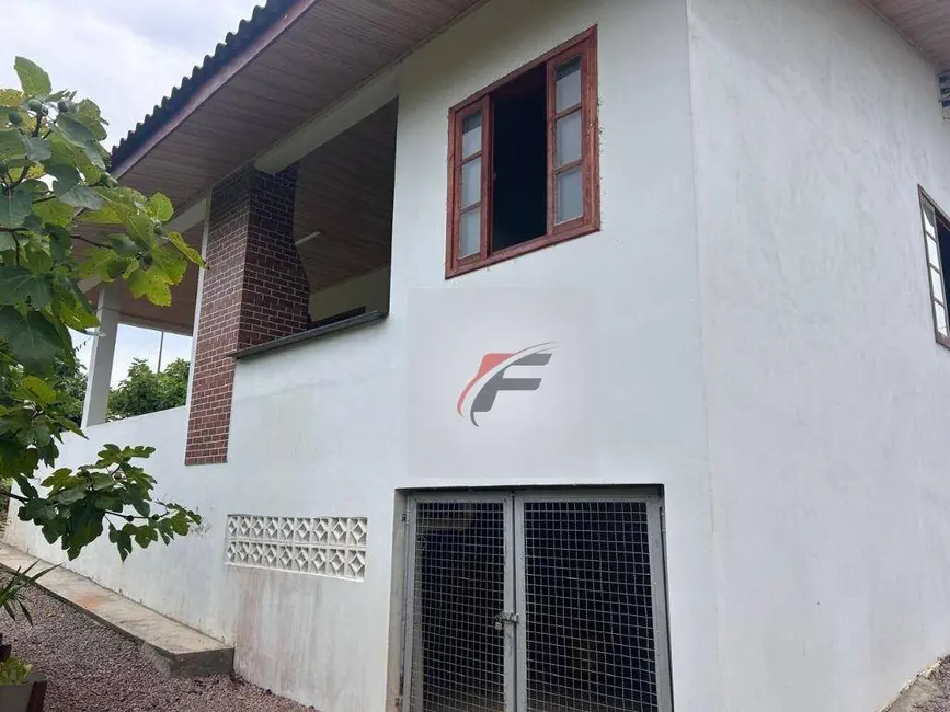 Foto 1 de Chácara com 3 quartos à venda, 20000m2 em Centro, Mandirituba - PR