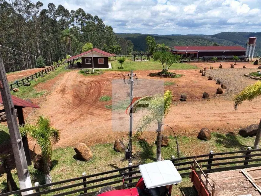 Foto 1 de Fazenda / Haras com 3 quartos à venda, 1210000m2 em Prudentopolis - PR