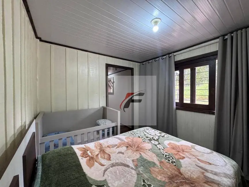 Foto 6 de Chácara com 3 quartos à venda, 30000m2 em Centro, Mandirituba - PR