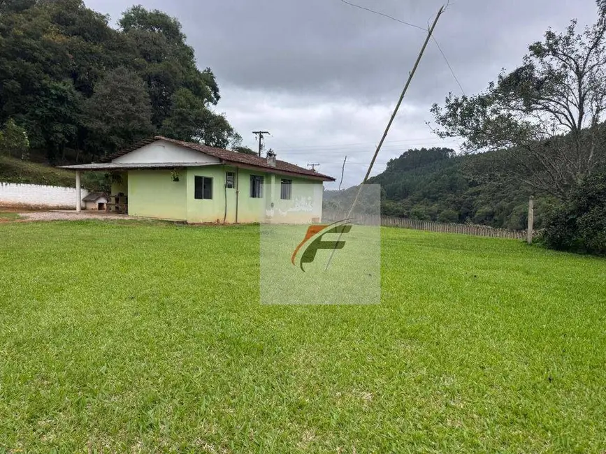 Foto 2 de Chácara com 3 quartos à venda, 30000m2 em Centro, Mandirituba - PR