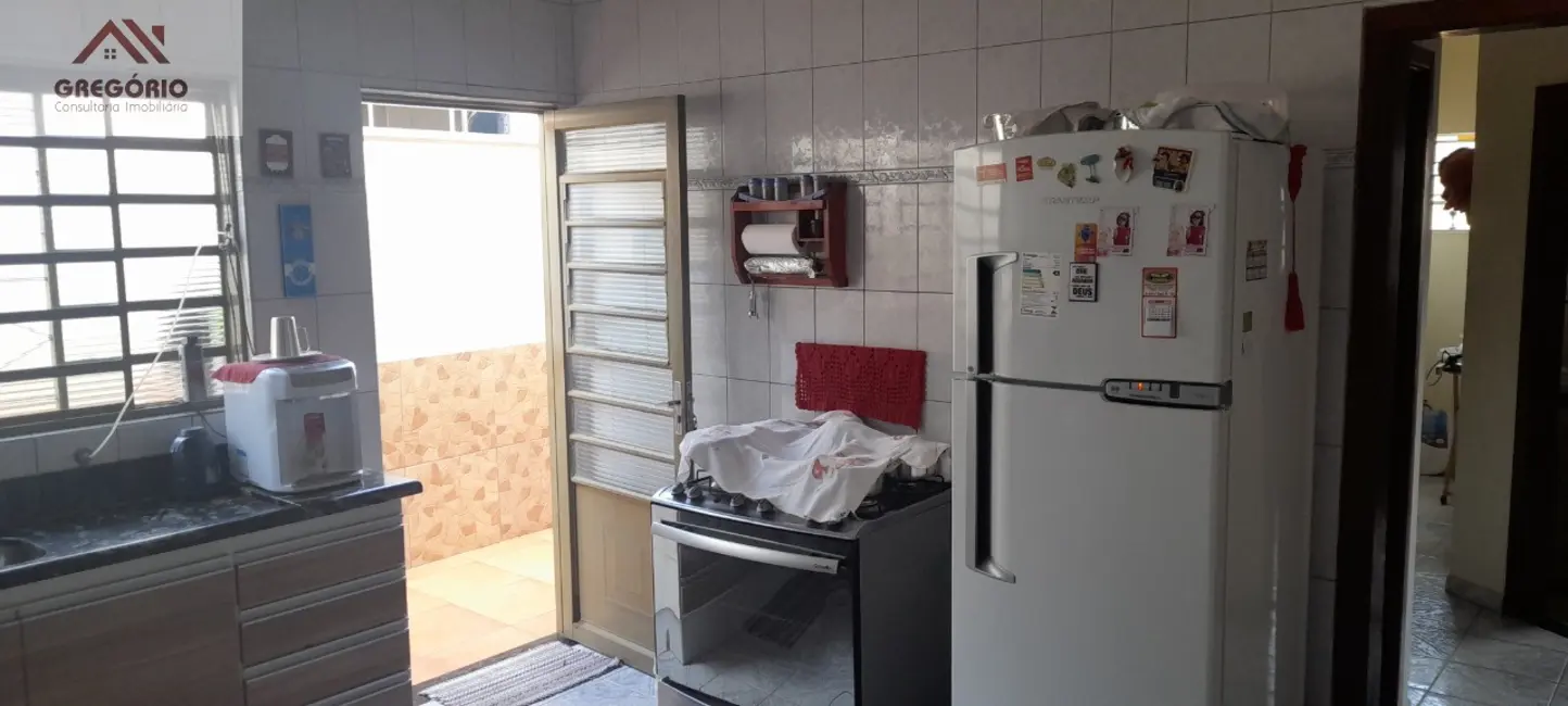 Foto 7 de Casa com 2 quartos à venda, 95m2 em Tiete - SP