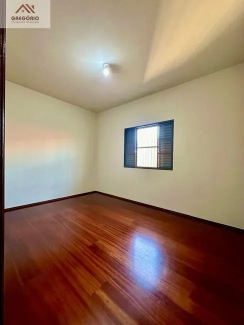 Foto 7 de Casa com 3 quartos à venda, 189m2 em Tiete - SP