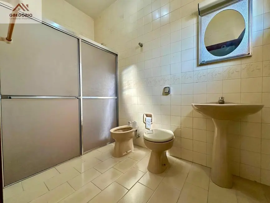 Foto 6 de Casa com 3 quartos à venda, 189m2 em Tiete - SP