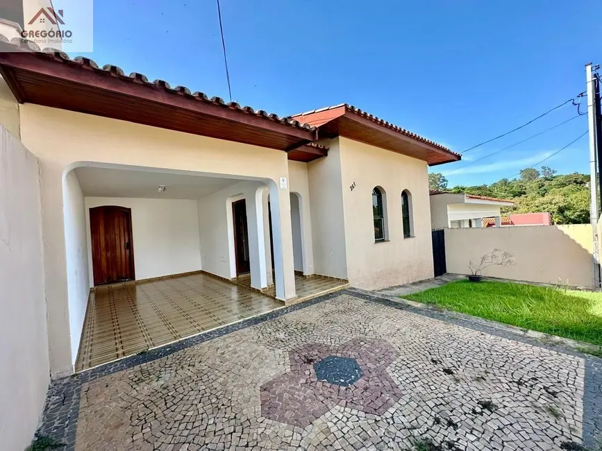 Foto 1 de Casa com 3 quartos à venda, 189m2 em Tiete - SP