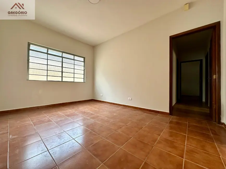 Casa com 3 quartos à venda, 186m2 em Tiete - SP - imagem 8 Foto 8 de Casa com 3 quartos à venda, 186m2 em Tiete - SP