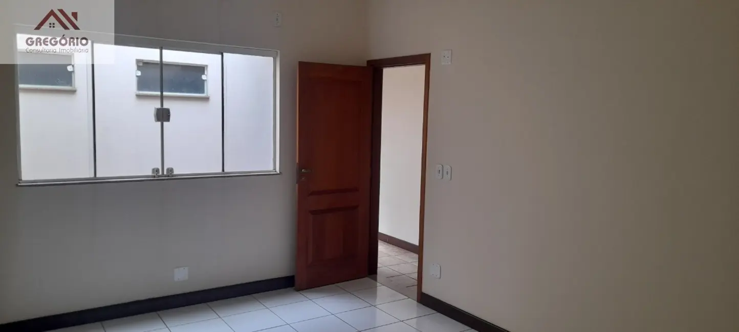 Foto 8 de Sala Comercial à venda, 128m2 em Tiete - SP