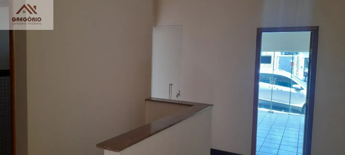 Foto 2 de Sala Comercial à venda, 128m2 em Tiete - SP