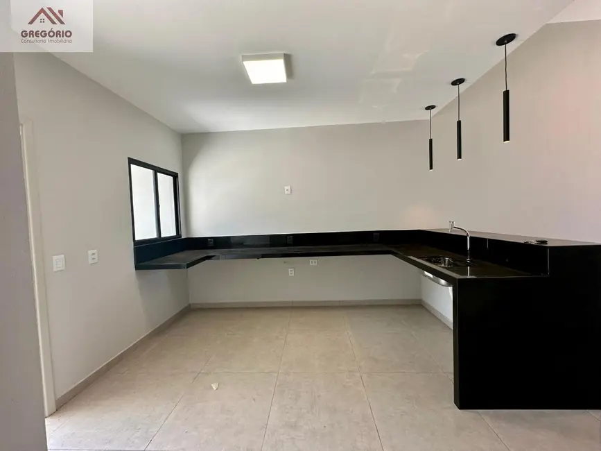 Casa com 2 quartos à venda, 95m2 em Tiete - SP - imagem 5 Foto 5 de Casa com 2 quartos à venda, 95m2 em Tiete - SP