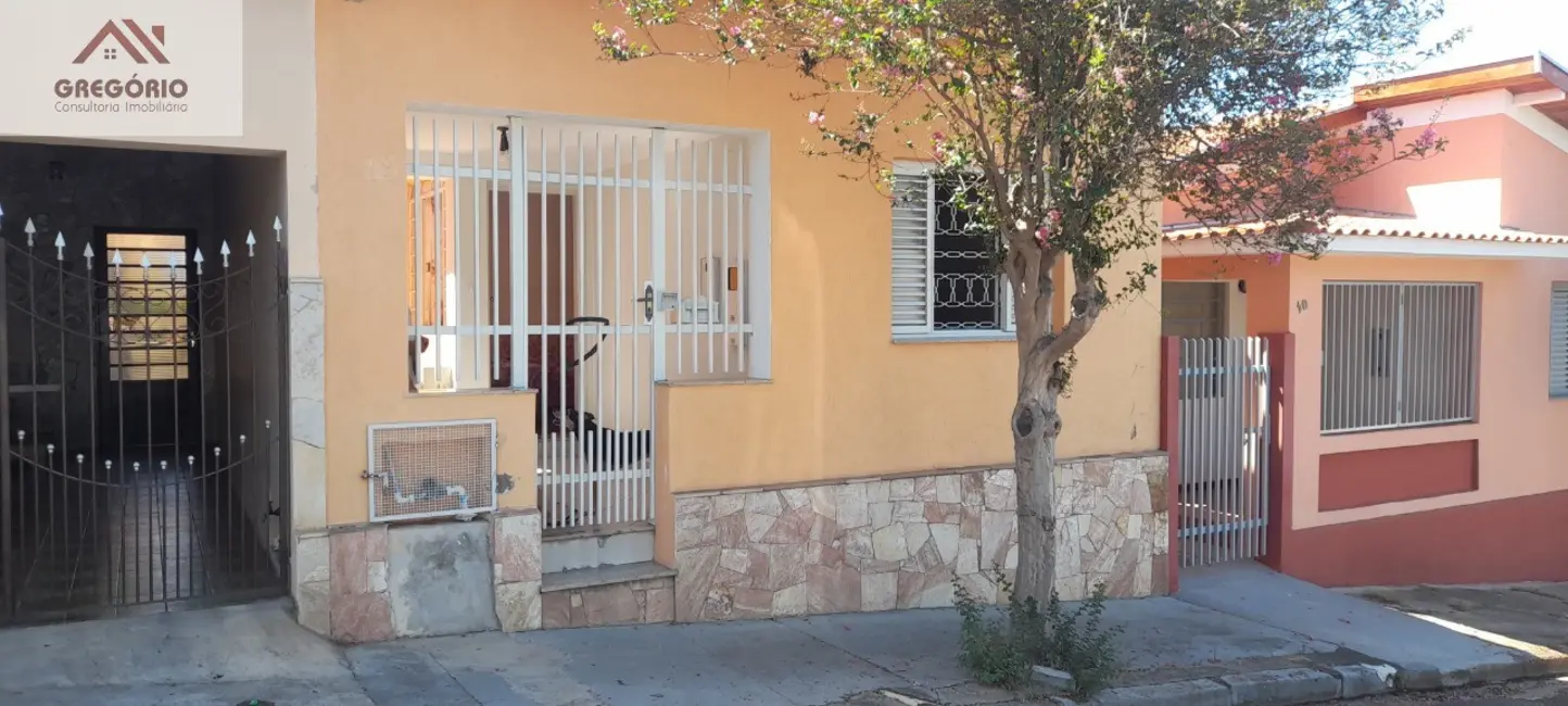 Foto 1 de Casa com 2 quartos à venda, 175m2 em Tiete - SP