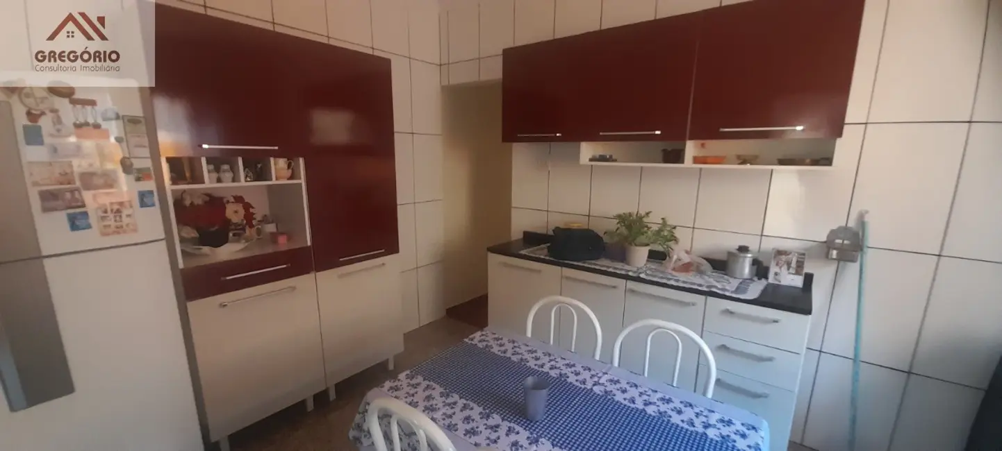 Foto 5 de Casa com 2 quartos à venda, 175m2 em Tiete - SP