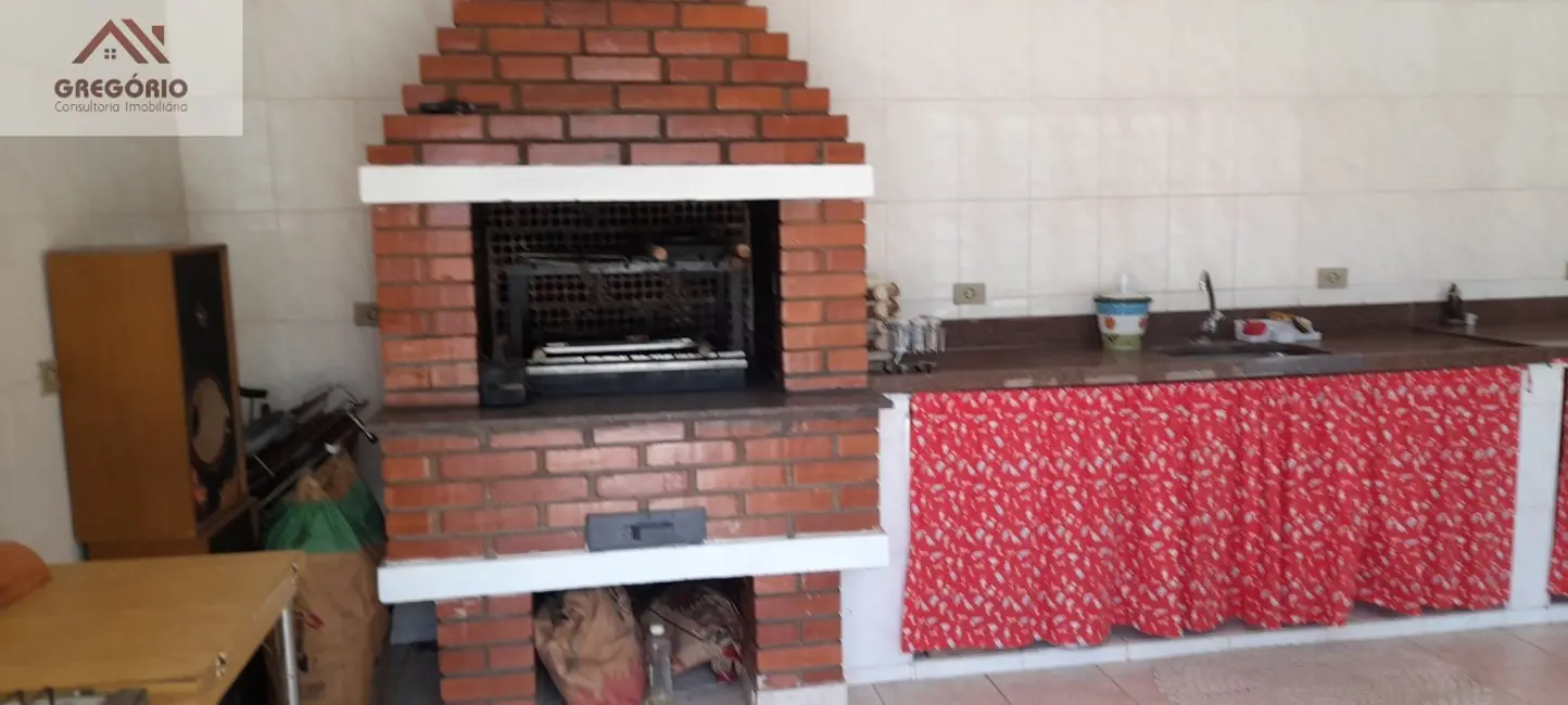 Chácara com 2 quartos à venda, 298m2 em Tiete - SP - imagem 6 Foto 6 de Chácara com 2 quartos à venda, 298m2 em Tiete - SP