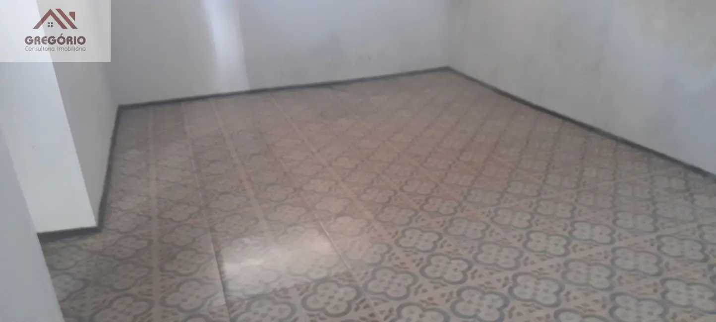 Sala Comercial com 3 quartos à venda, 322m2 em Tiete - SP - imagem 4 Foto 4 de Sala Comercial com 3 quartos à venda, 322m2 em Tiete - SP