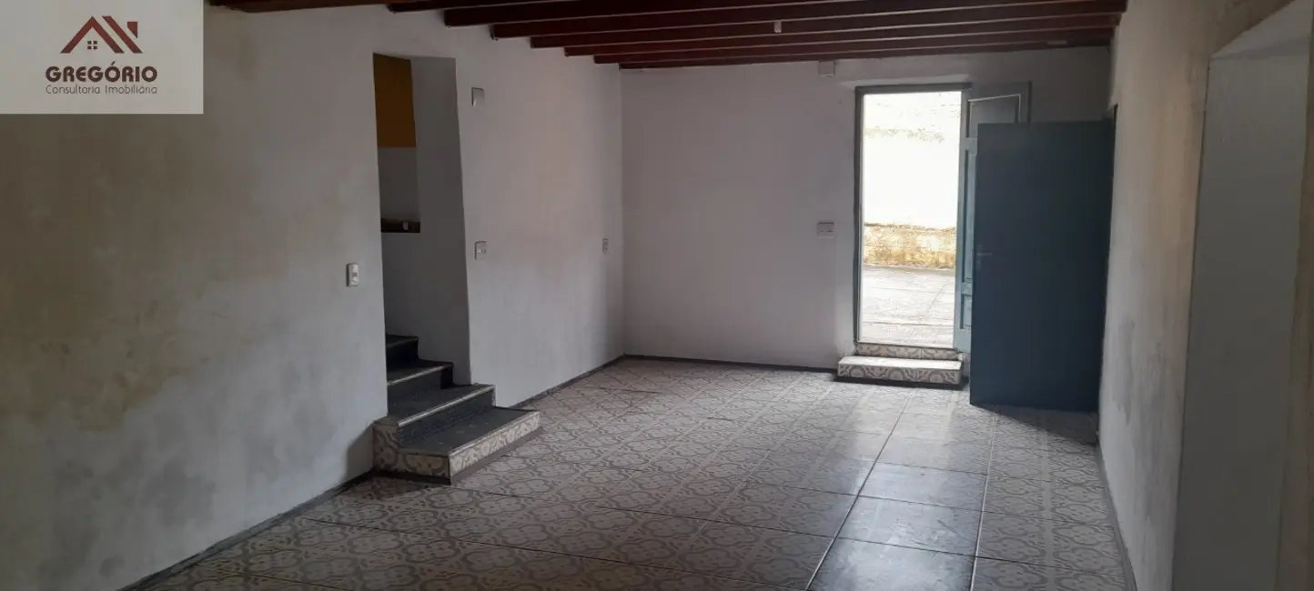 Sala Comercial com 3 quartos à venda, 322m2 em Tiete - SP - imagem 8 Foto 8 de Sala Comercial com 3 quartos à venda, 322m2 em Tiete - SP