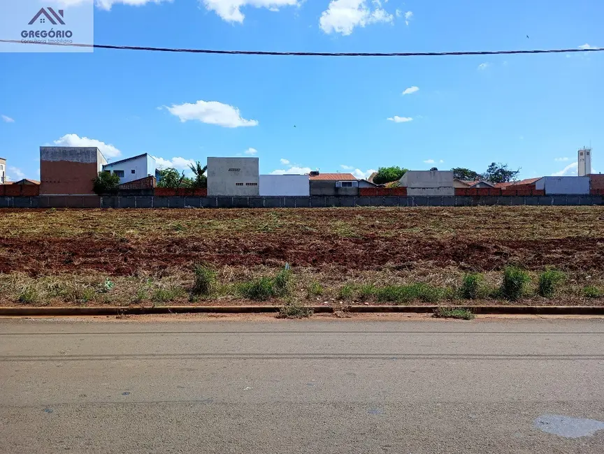 Foto 1 de Terreno / Lote à venda, 1409m2 em Tiete - SP