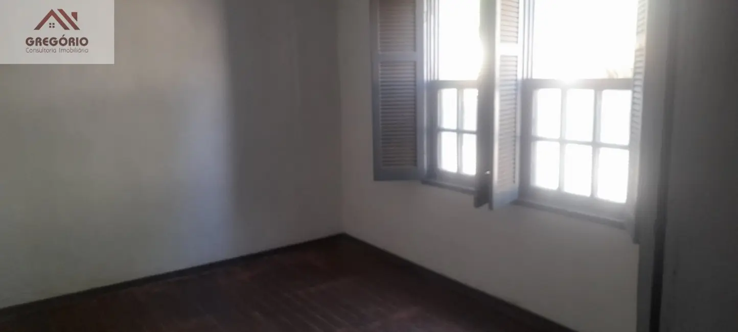 Foto 2 de Casa com 5 quartos à venda, 159m2 em Tiete - SP