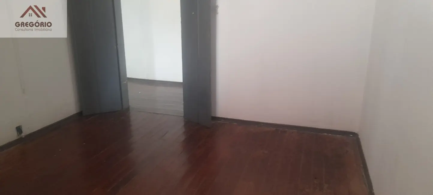 Foto 9 de Casa com 5 quartos à venda, 159m2 em Tiete - SP