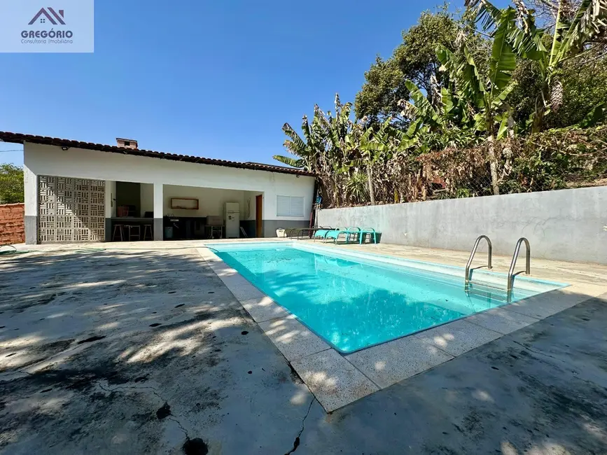 Foto 1 de Chácara com 3 quartos à venda, 210m2 em Tiete - SP