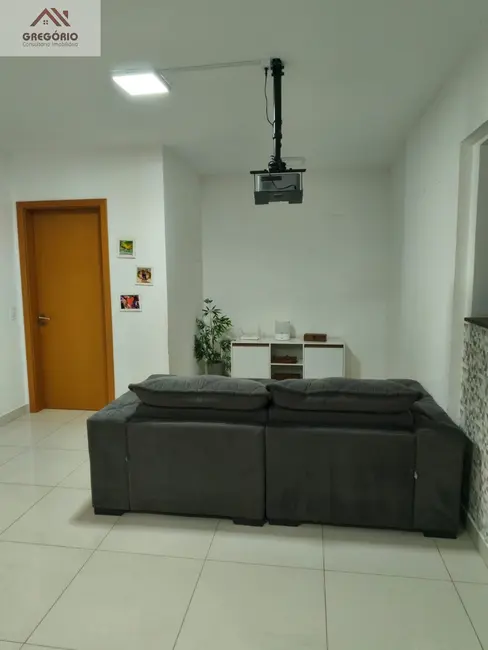 Apartamento com 3 quartos à venda, 115m2 em Tiete - SP - imagem 2 Foto 2 de Apartamento com 3 quartos à venda, 115m2 em Tiete - SP