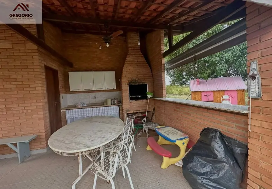 Foto 8 de Chácara com 2 quartos à venda, 211m2 em Tiete - SP
