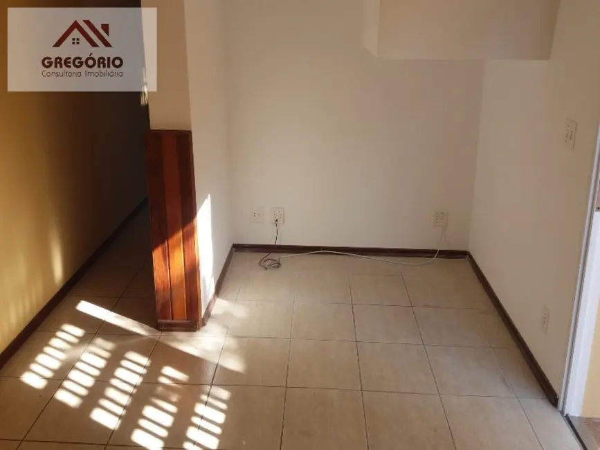 Foto 3 de Casa com 2 quartos à venda, 134m2 em Tiete - SP