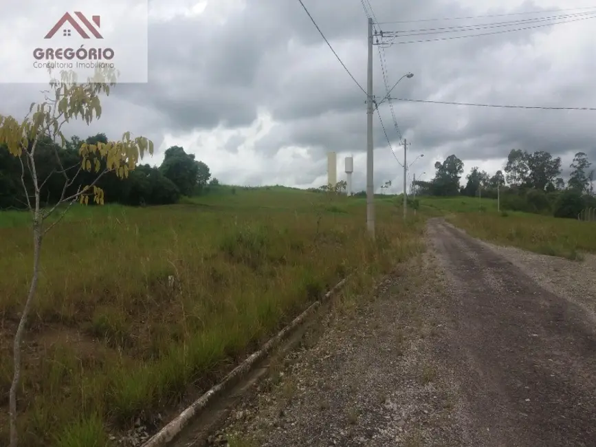 Chácara à venda, 1000m2 em Tiete - SP - imagem 4 Foto 4 de Chácara à venda, 1000m2 em Tiete - SP