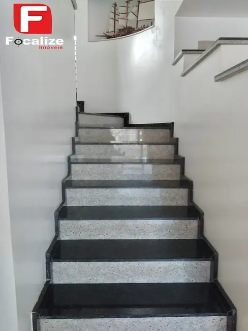 Foto 6 de Casa com 4 quartos para alugar, 353m2 em Itapoa - SC