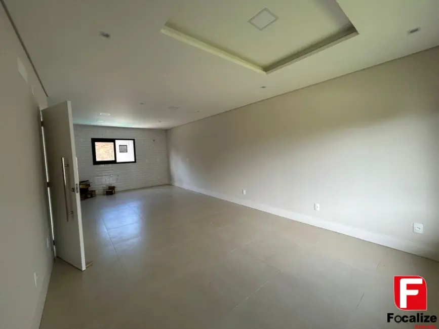 Foto 4 de Casa com 3 quartos à venda, 168m2 em Itapoa - SC