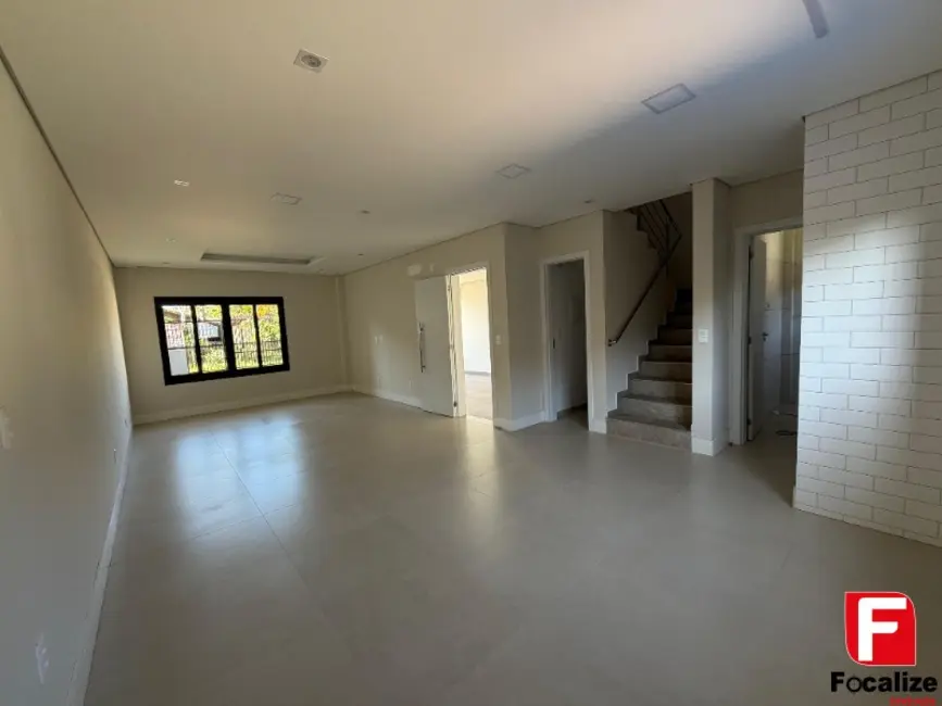 Foto 7 de Casa com 3 quartos à venda, 168m2 em Itapoa - SC
