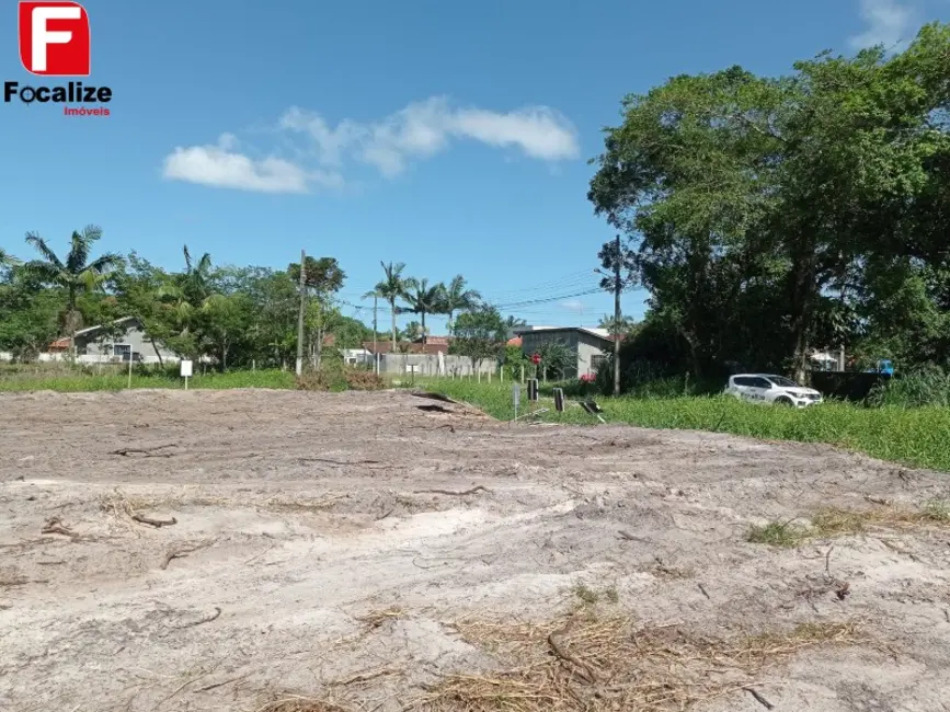 Foto 3 de Terreno / Lote à venda, 300m2 em Itapoa - SC