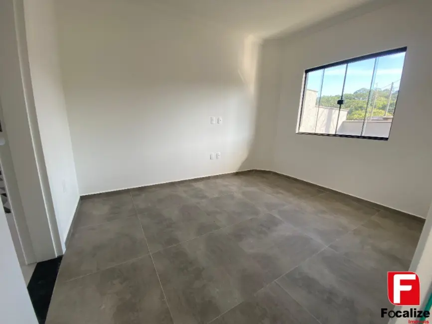 Foto 8 de Casa com 3 quartos à venda, 77m2 em Itapoa - SC